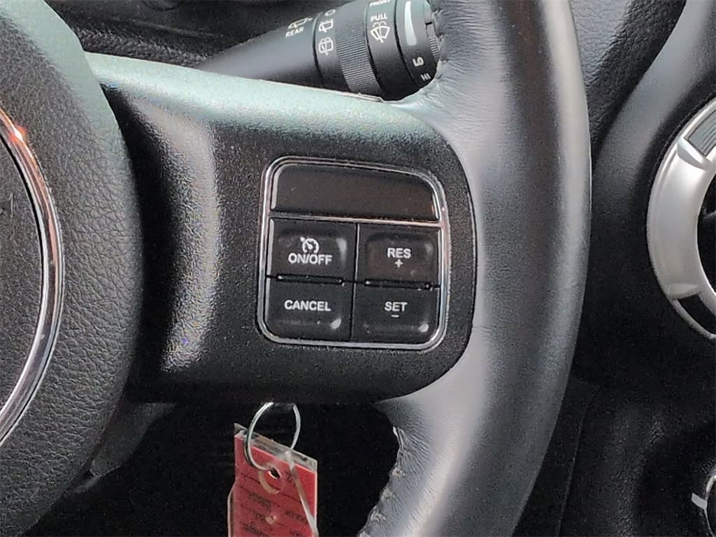 Thumbnail: 2017 Jeep Wrangler - 30