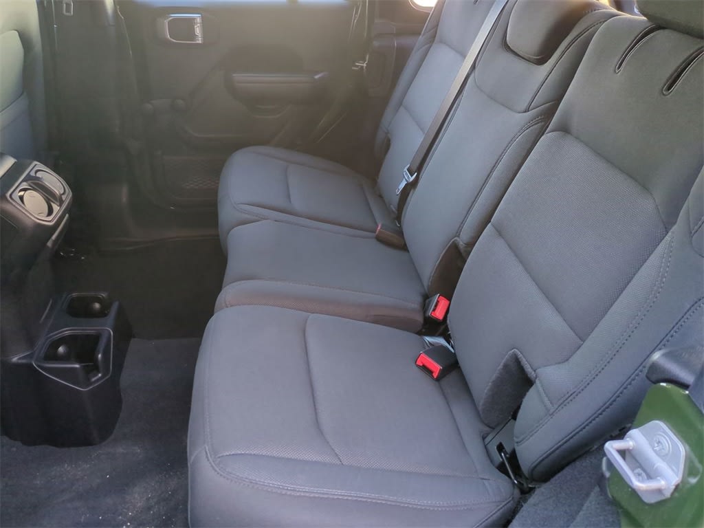 2021 Jeep Wrangler Unlimited Sport 13