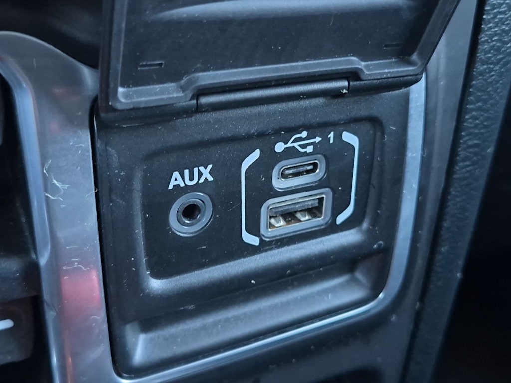 Thumbnail: 2018 Jeep Wrangler - 35