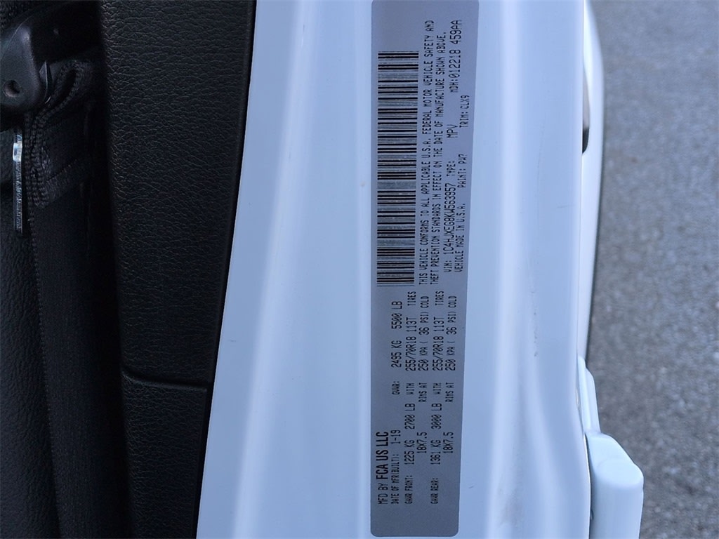 Thumbnail: 2019 Jeep Wrangler - 19