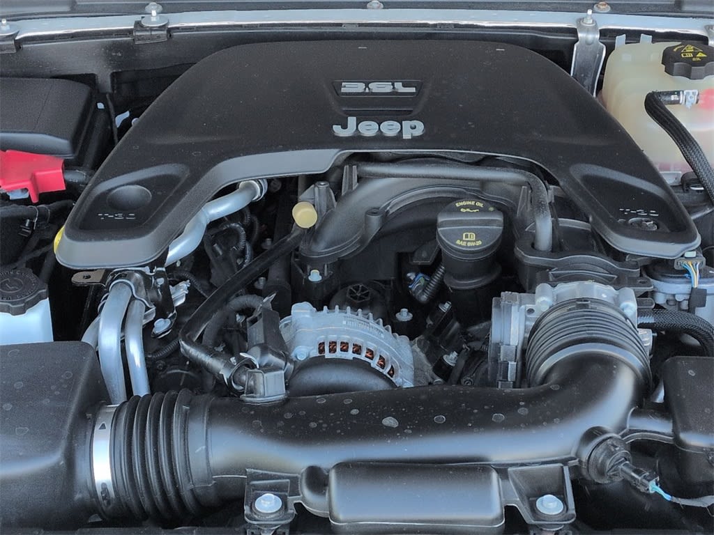 Thumbnail: 2019 Jeep Wrangler - 8