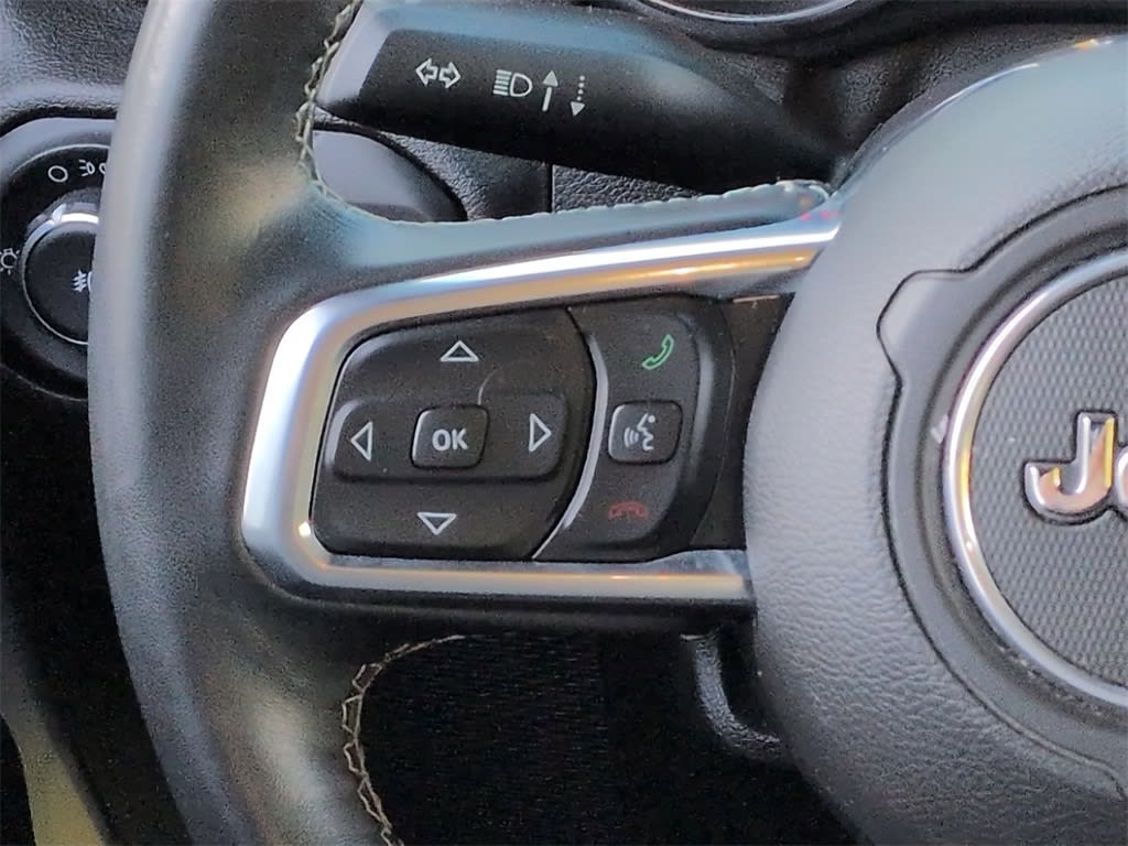 Thumbnail: 2019 Jeep Wrangler - 29