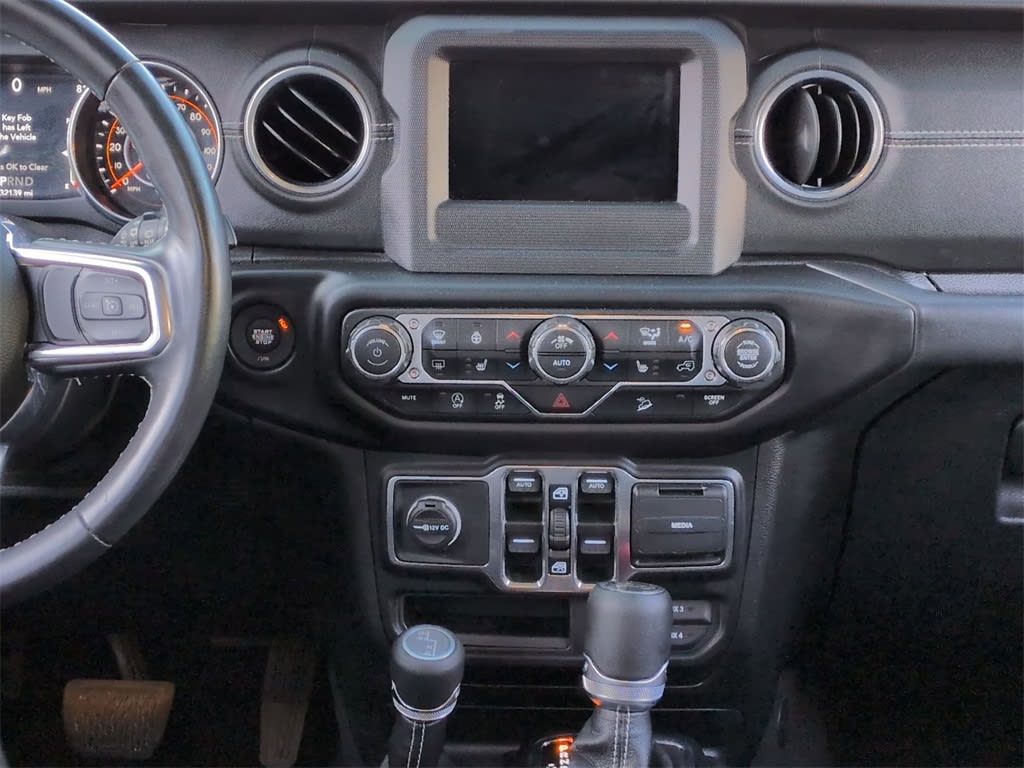 Thumbnail: 2019 Jeep Wrangler - 14