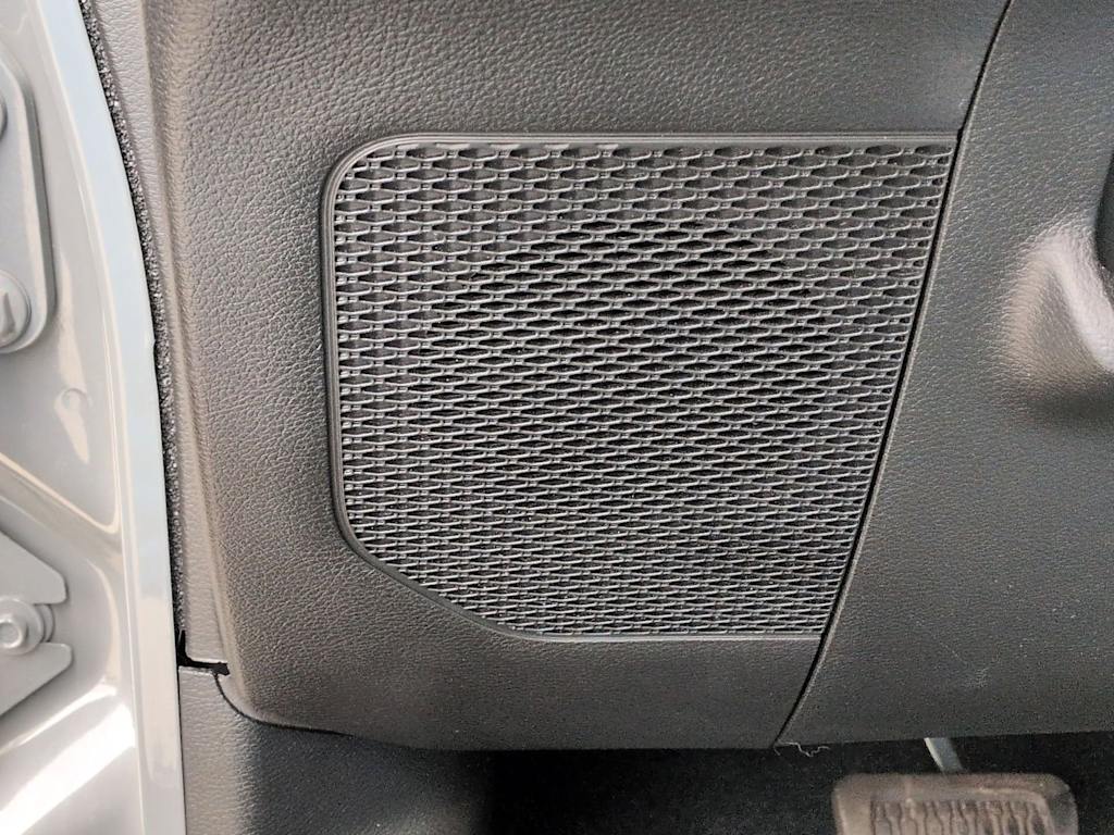 Thumbnail: 2022 Jeep Wrangler - 33