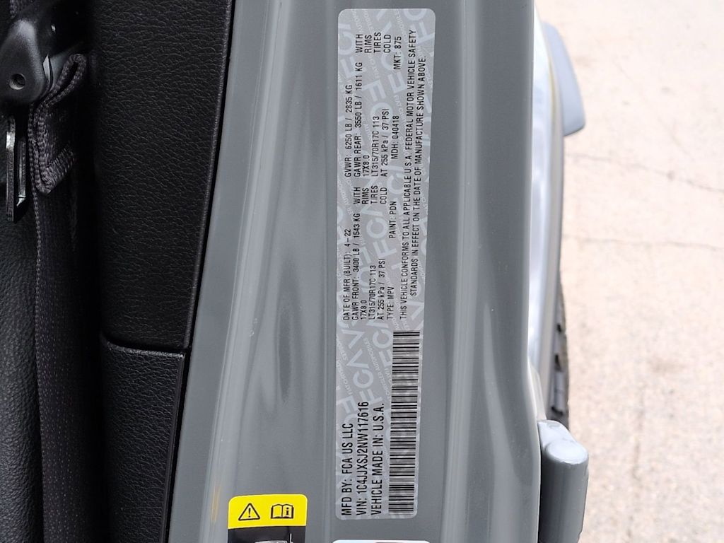 Thumbnail: 2022 Jeep Wrangler - 19