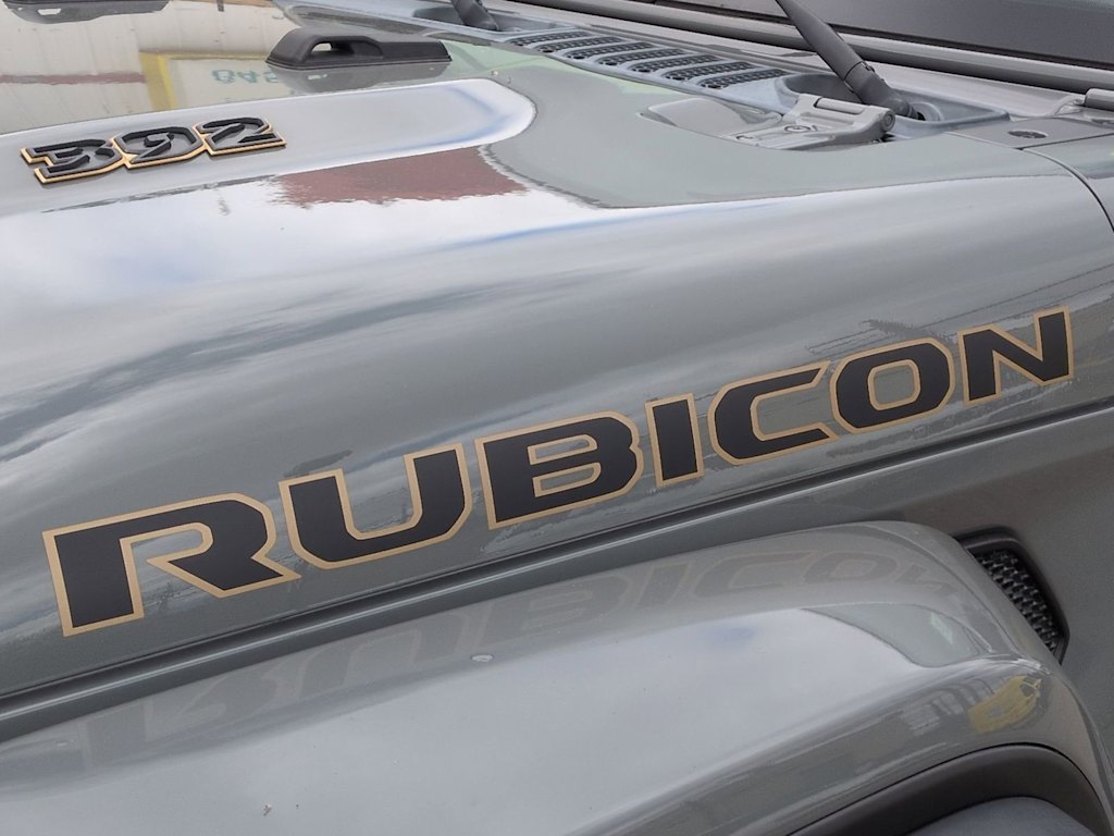 Thumbnail: 2022 Jeep Wrangler - 26