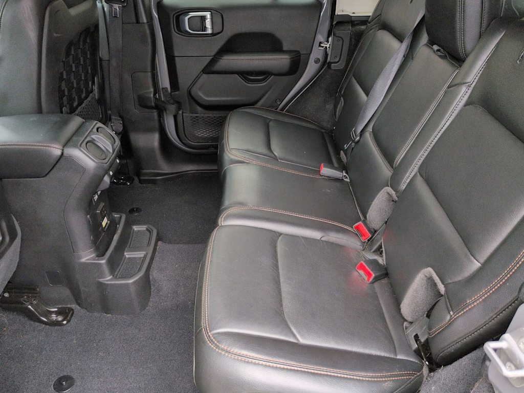 Thumbnail: 2022 Jeep Wrangler - 27