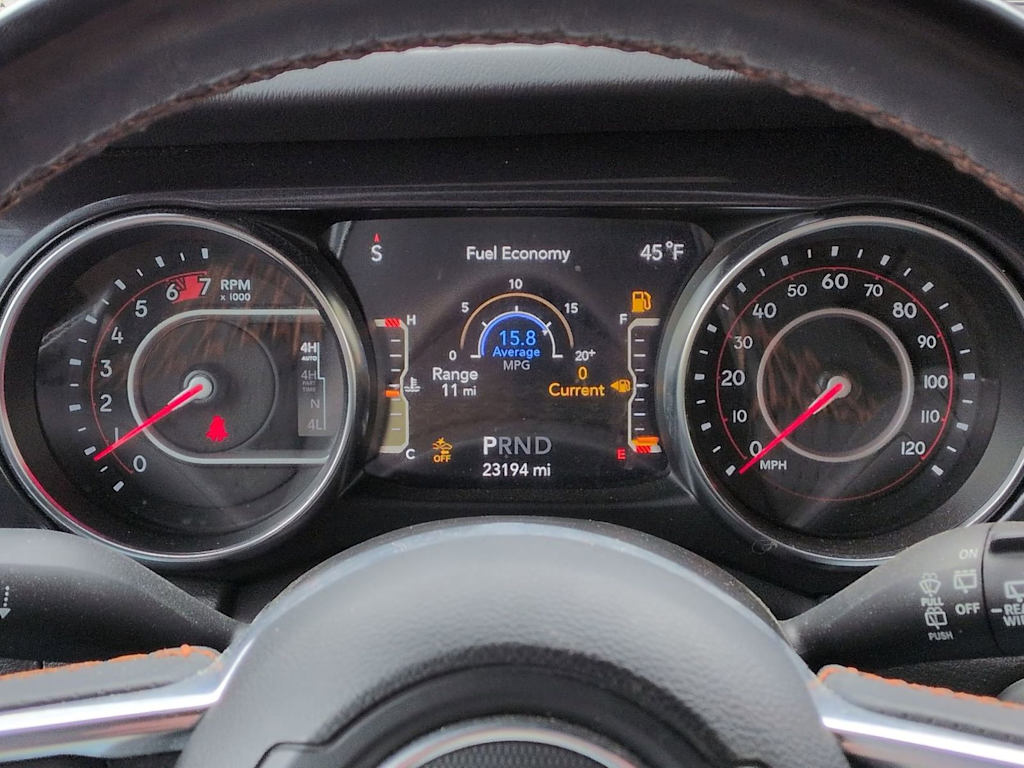 Thumbnail: 2022 Jeep Wrangler - 16