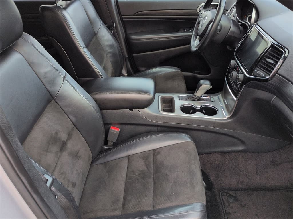 Thumbnail: 2019 Jeep Grand Cherokee - 12