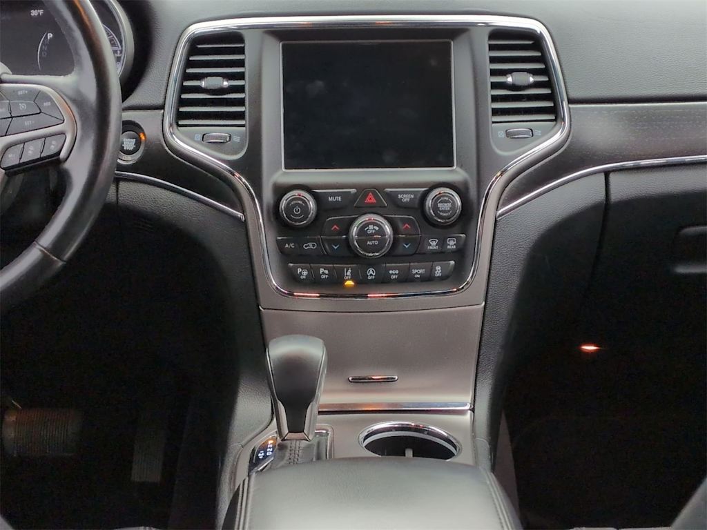 Thumbnail: 2018 Jeep Grand Cherokee - 15