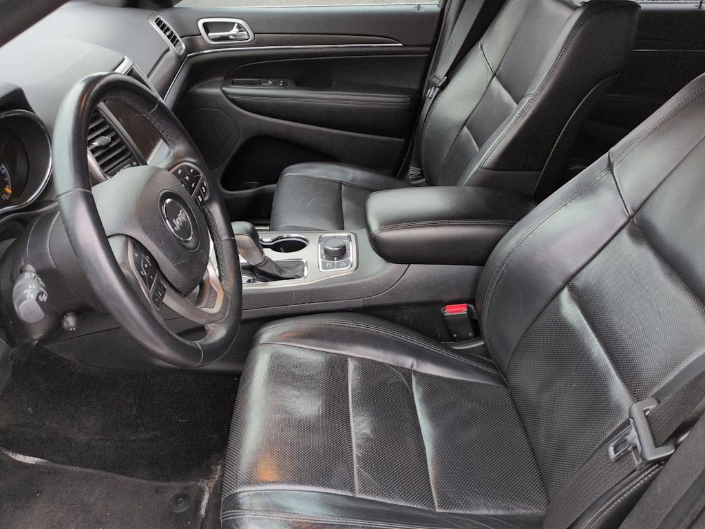 Thumbnail: 2018 Jeep Grand Cherokee - 11