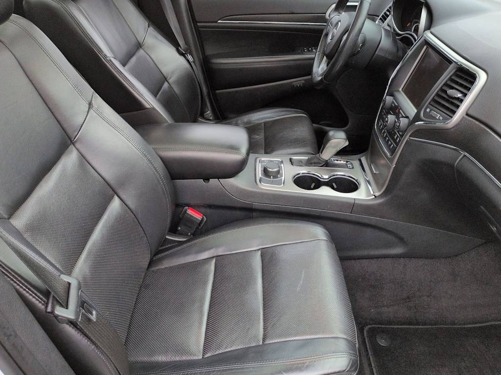 Thumbnail: 2018 Jeep Grand Cherokee - 12