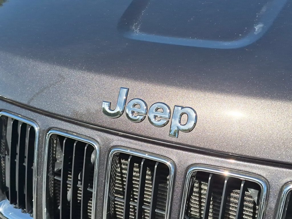 Thumbnail: 2015 Jeep Grand Cherokee - 7