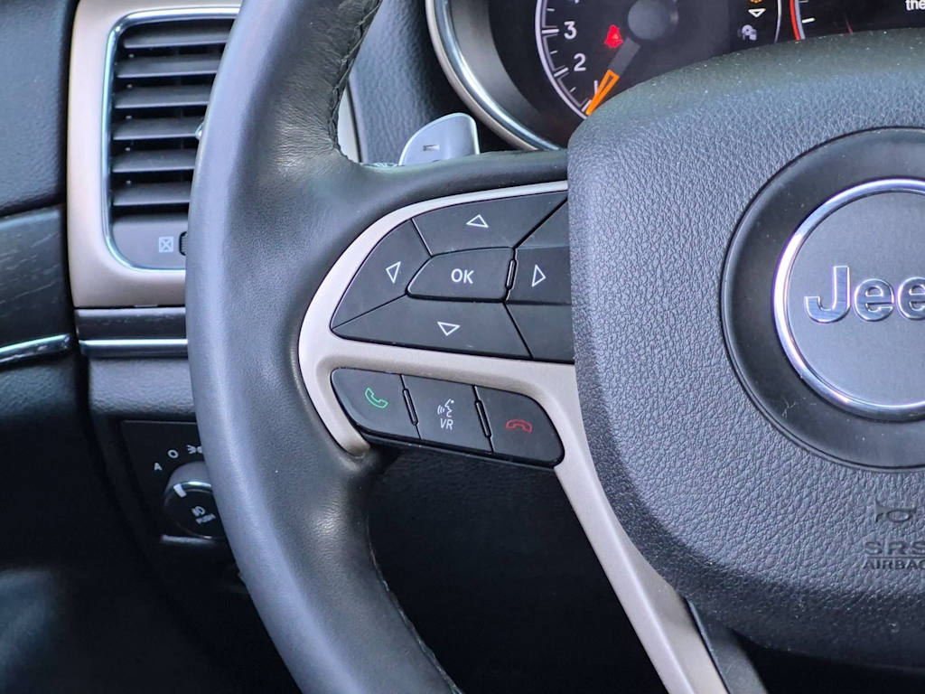 Thumbnail: 2015 Jeep Grand Cherokee - 33