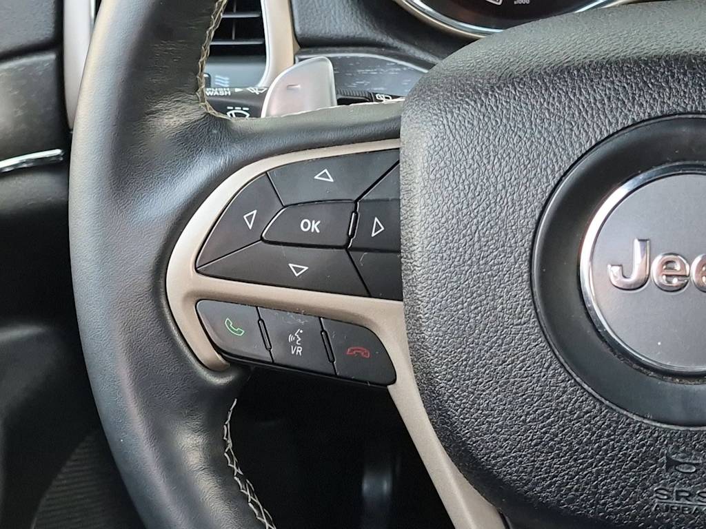 Thumbnail: 2016 Jeep Grand Cherokee - 33