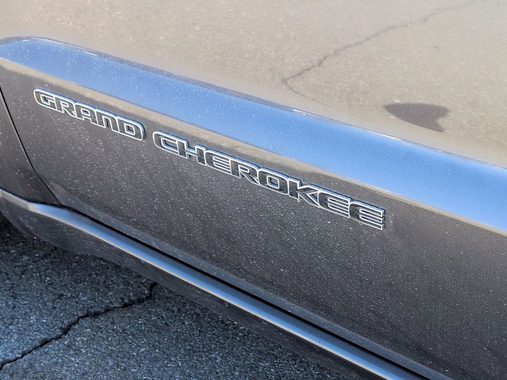 Thumbnail: 2019 Jeep Grand Cherokee - 26