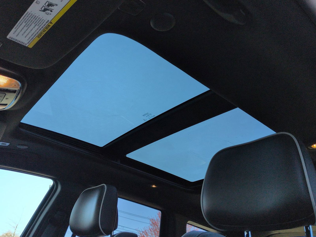 Thumbnail: 2019 Jeep Grand Cherokee - 28