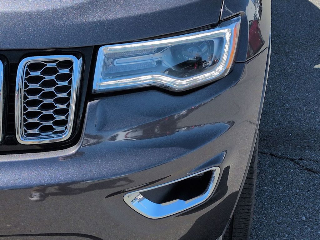 Thumbnail: 2019 Jeep Grand Cherokee - 25