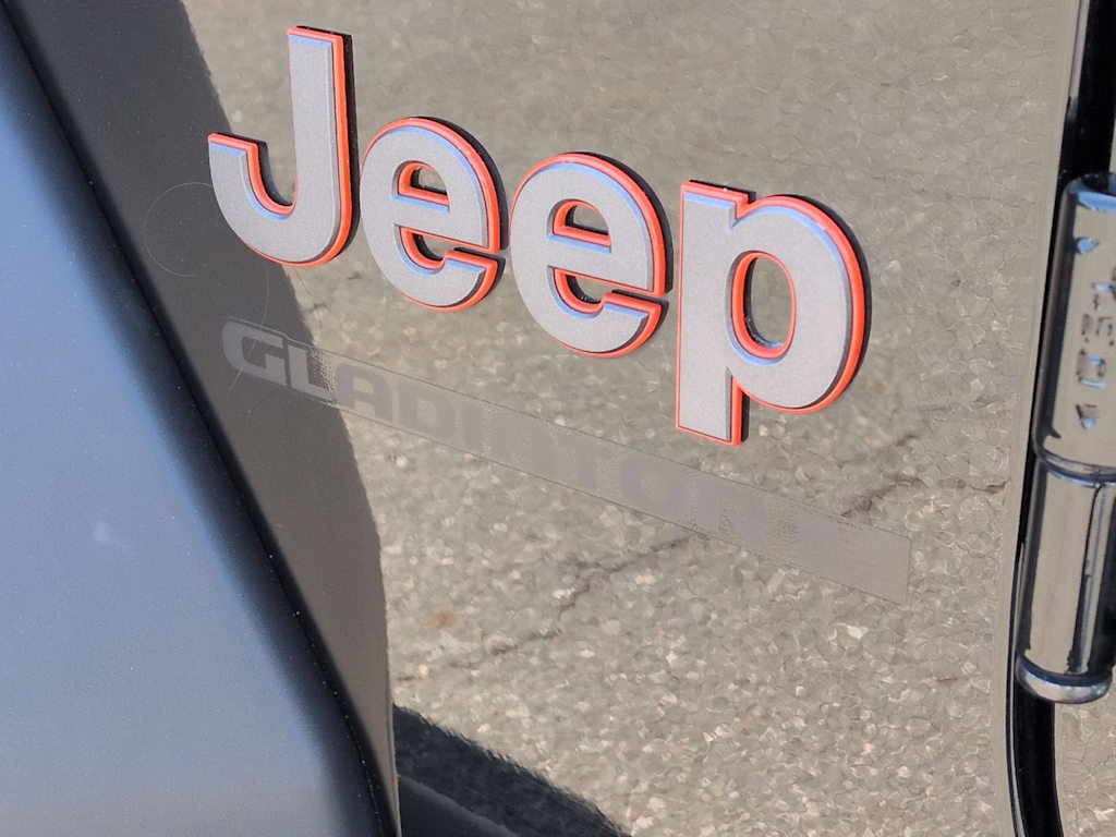 Thumbnail: 2023 Jeep Gladiator - 26