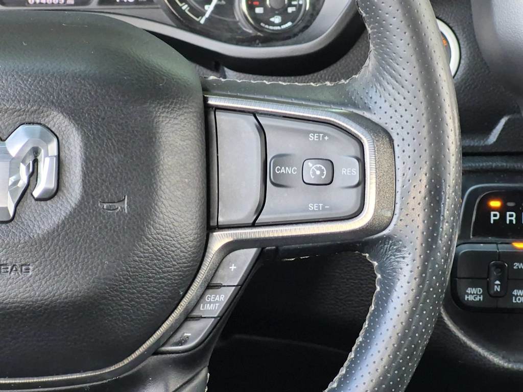 Thumbnail: 2020 RAM 1500 - 32
