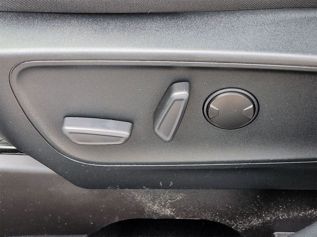 Thumbnail: 2022 Ford Escape - 27