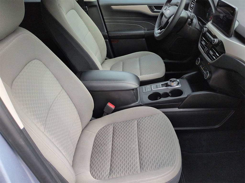 Thumbnail: 2022 Ford Escape - 29