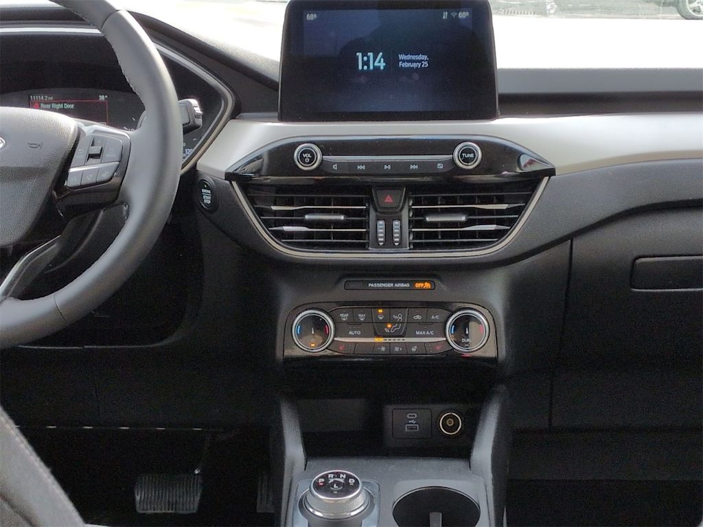 Thumbnail: 2022 Ford Escape - 15