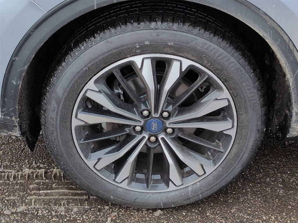 Thumbnail: 2022 Ford Escape - 8