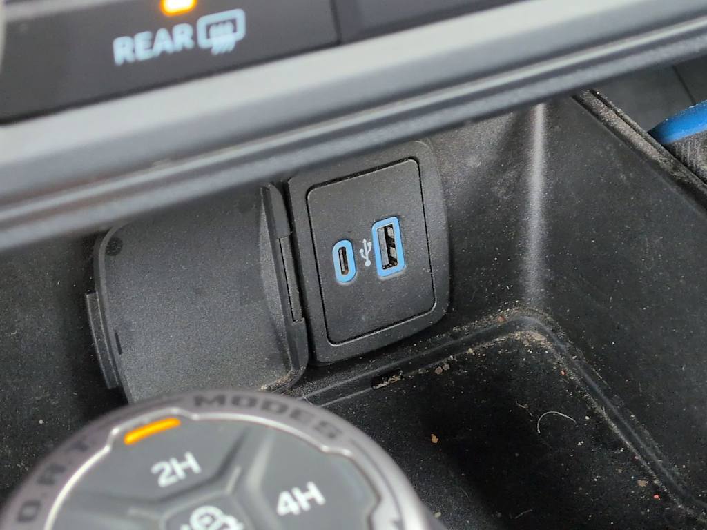 Thumbnail: 2022 Ford Bronco - 34