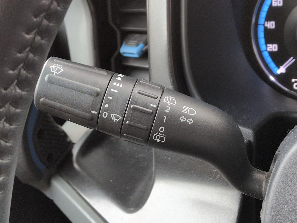 Thumbnail: 2022 Ford Bronco - 16