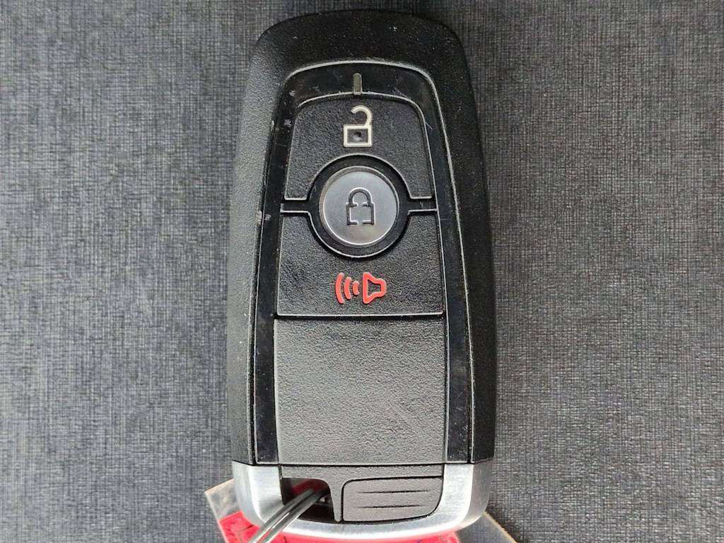 Thumbnail: 2022 Ford Bronco - 19