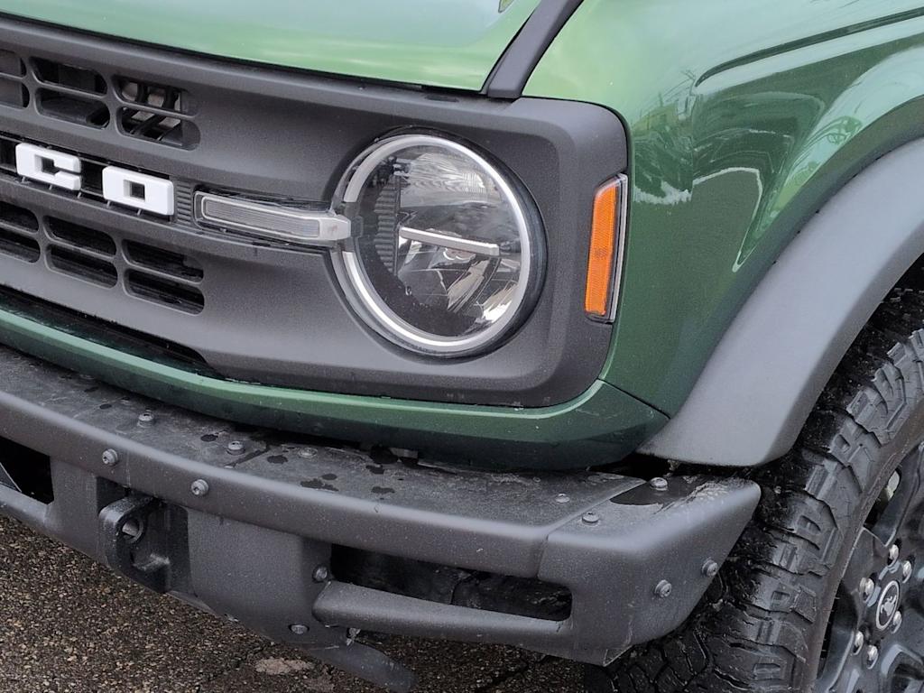 Thumbnail: 2022 Ford Bronco - 25