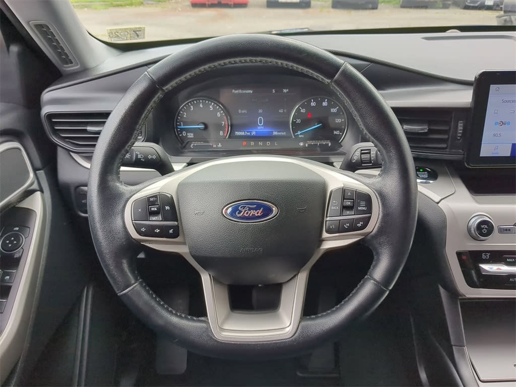 Thumbnail: 2021 Ford Explorer - 13