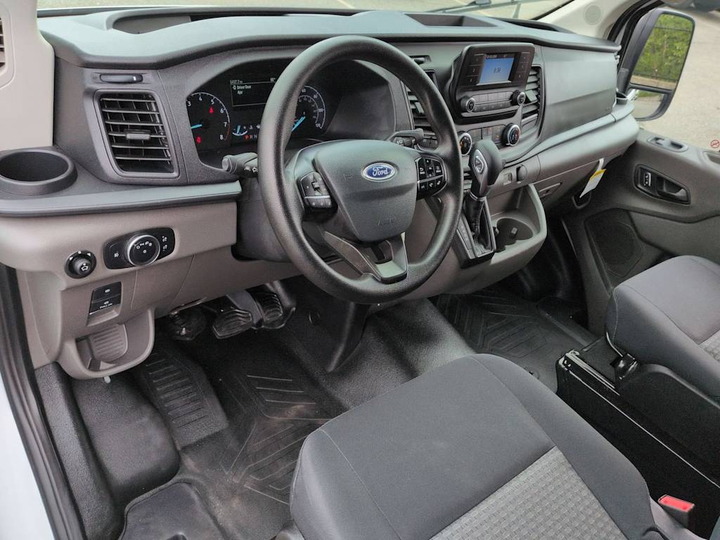 Thumbnail: 2024 Ford Transit Series - 2