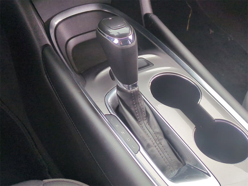 Thumbnail: 2016 Chevrolet Malibu - 35