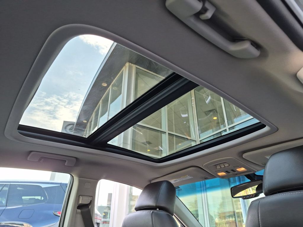 Thumbnail: 2012 Cadillac CTS - 30