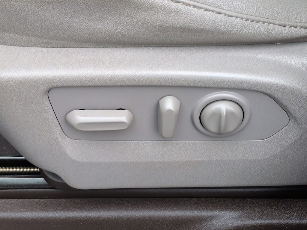 Thumbnail: 2021 Chevrolet Silverado 1500 - 28