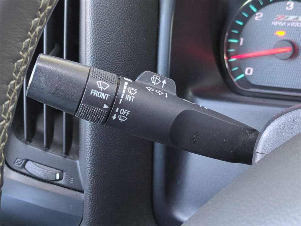 Thumbnail: 2014 Chevrolet Silverado 1500 - 31