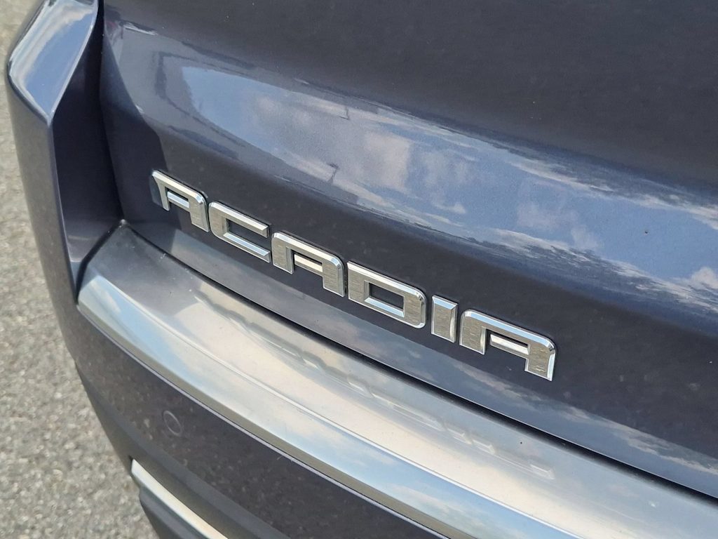 Thumbnail: 2014 GMC Acadia - 26