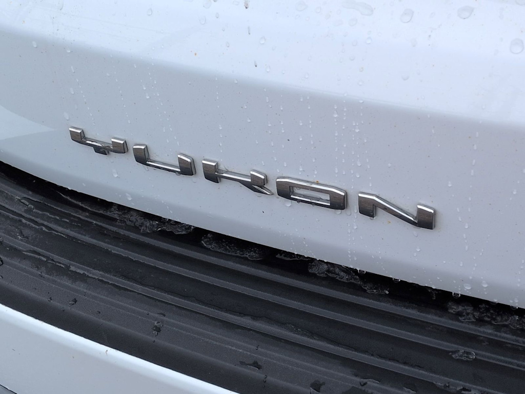 Thumbnail: 2021 GMC Yukon XL - 24