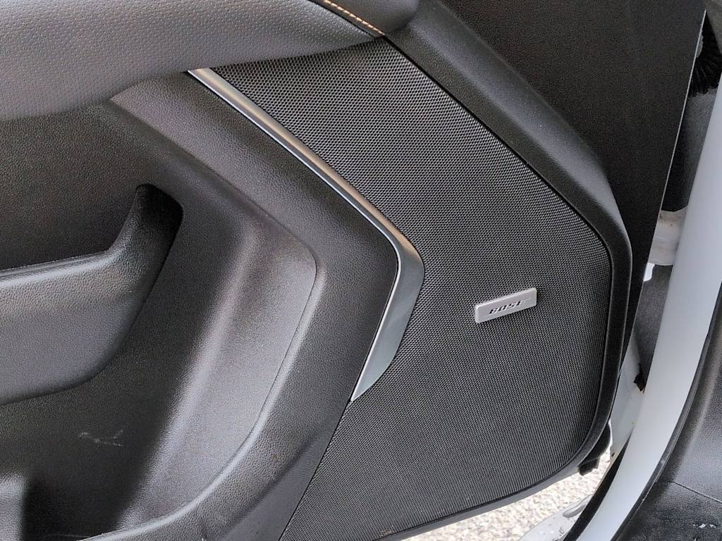 Thumbnail: 2021 GMC Yukon XL - 36