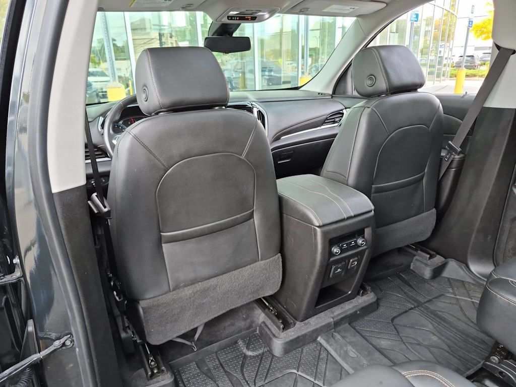 Thumbnail: 2019 Chevrolet Traverse - 12