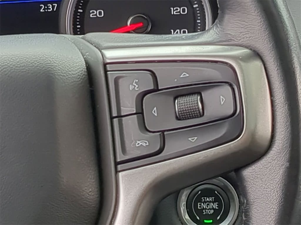 Thumbnail: 2021 Chevrolet Suburban - 32