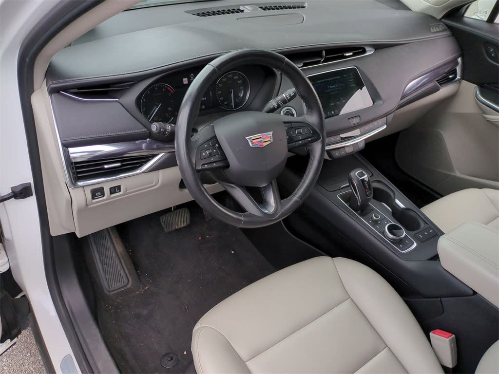Thumbnail: 2019 Cadillac XT4 - 2