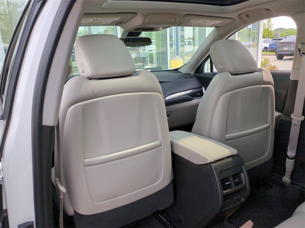 Thumbnail: 2019 Cadillac XT4 - 11