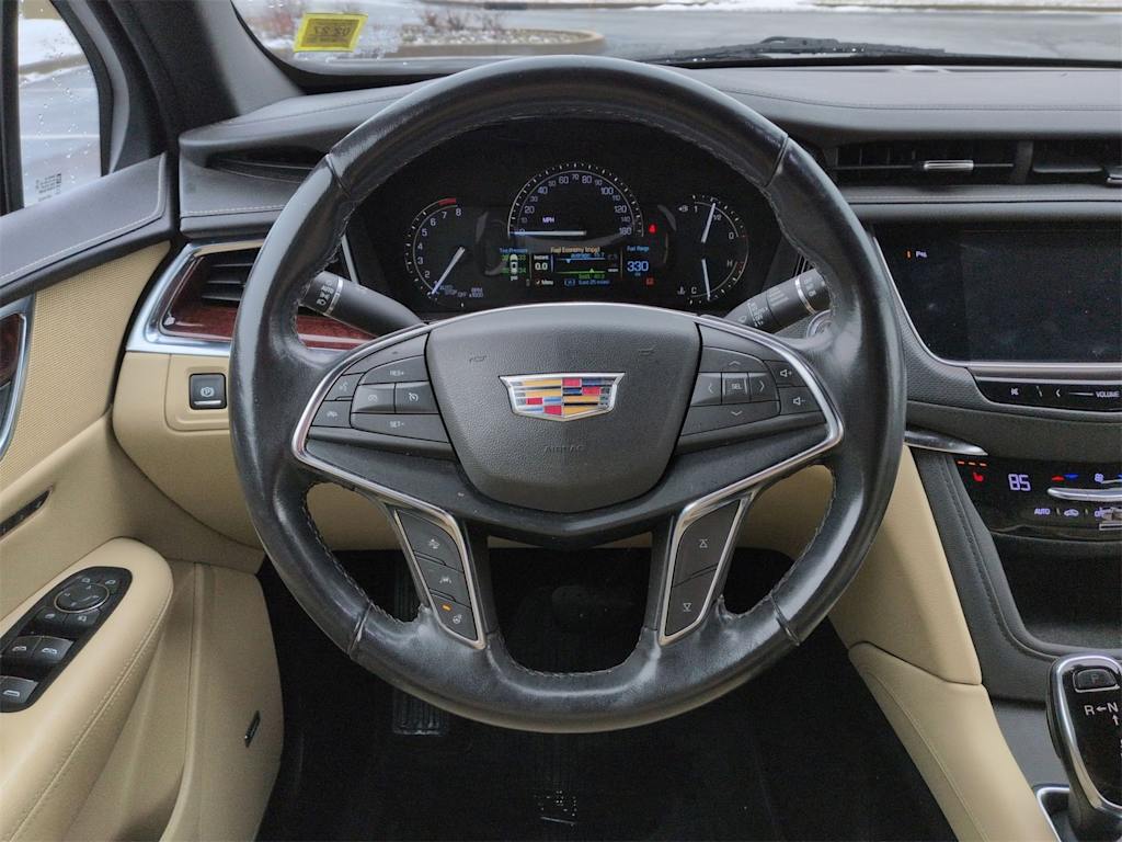 Thumbnail: 2019 Cadillac XT5 - 14