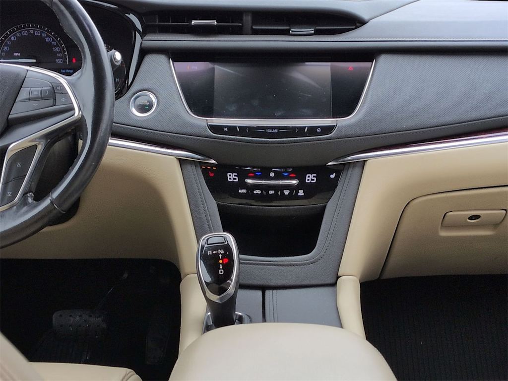 Thumbnail: 2019 Cadillac XT5 - 35