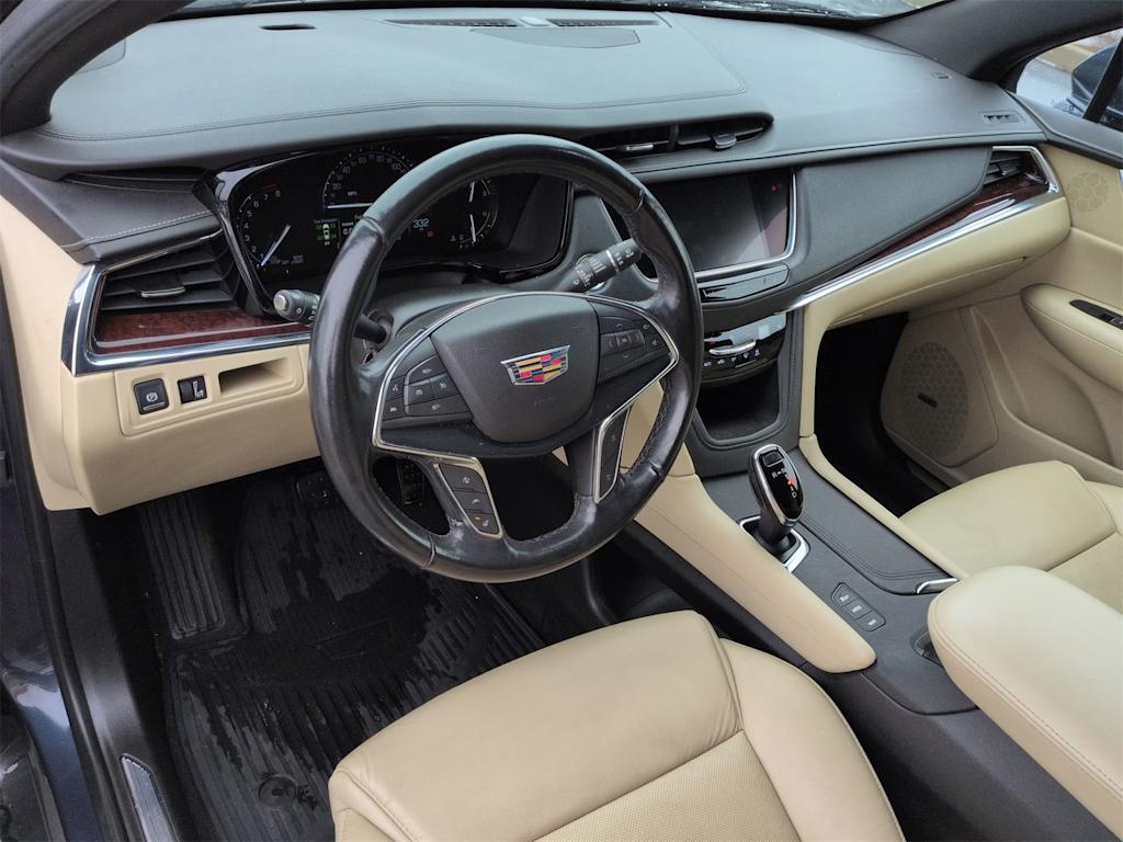 Thumbnail: 2019 Cadillac XT5 - 2