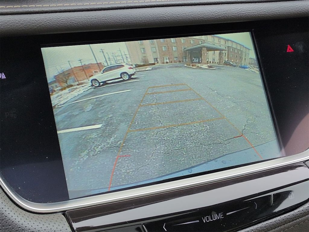 Thumbnail: 2019 Cadillac XT5 - 15