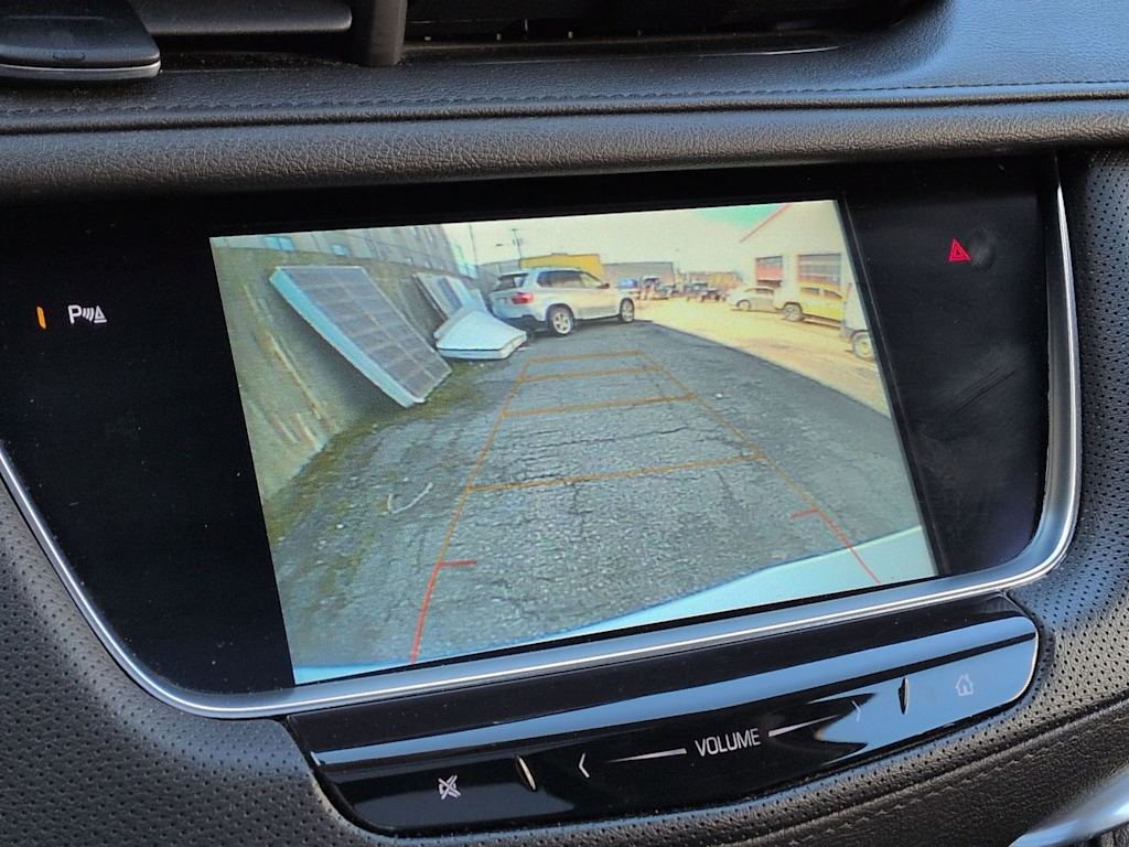 Thumbnail: 2018 Cadillac XT5 - 15